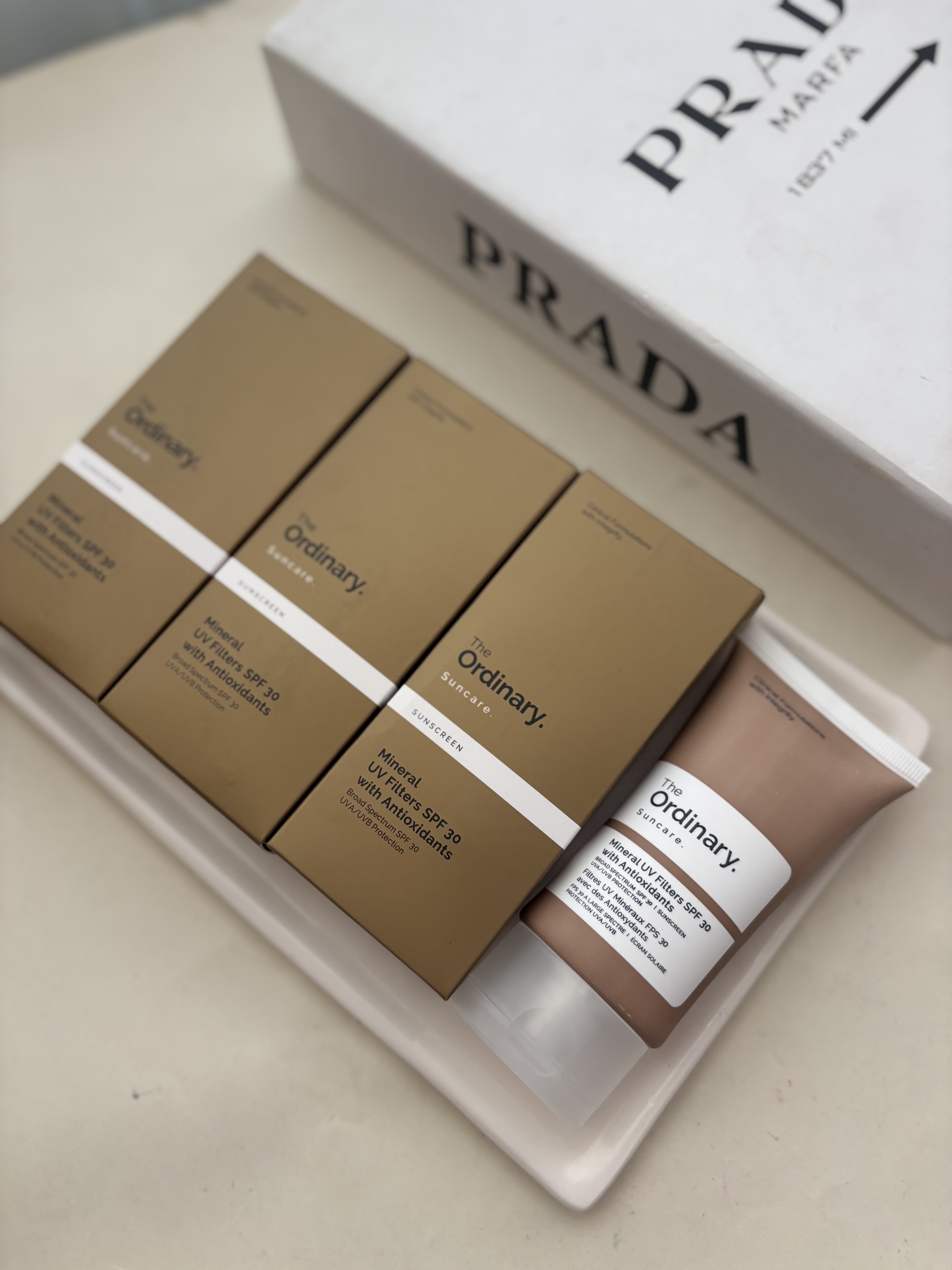 ضدآفتاب مينرال اوردينری ۵۰میل بی رنگspf 30